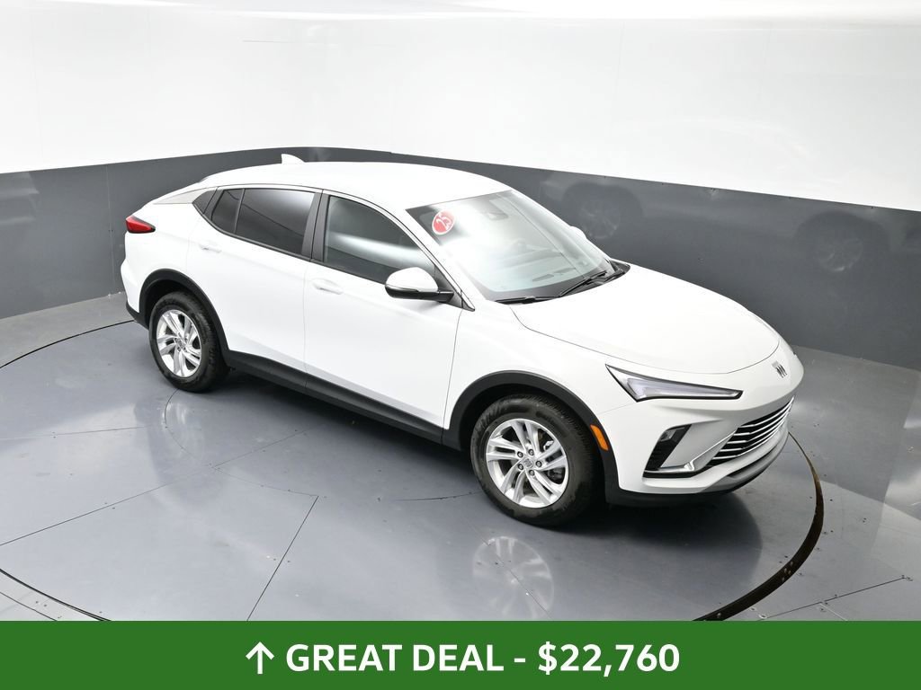 Used 2025 Buick Envista Preferred image 43