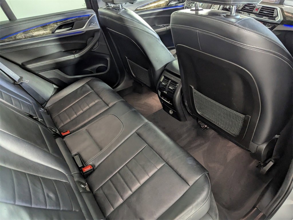 Used 2018 BMW X3 M40i image 31