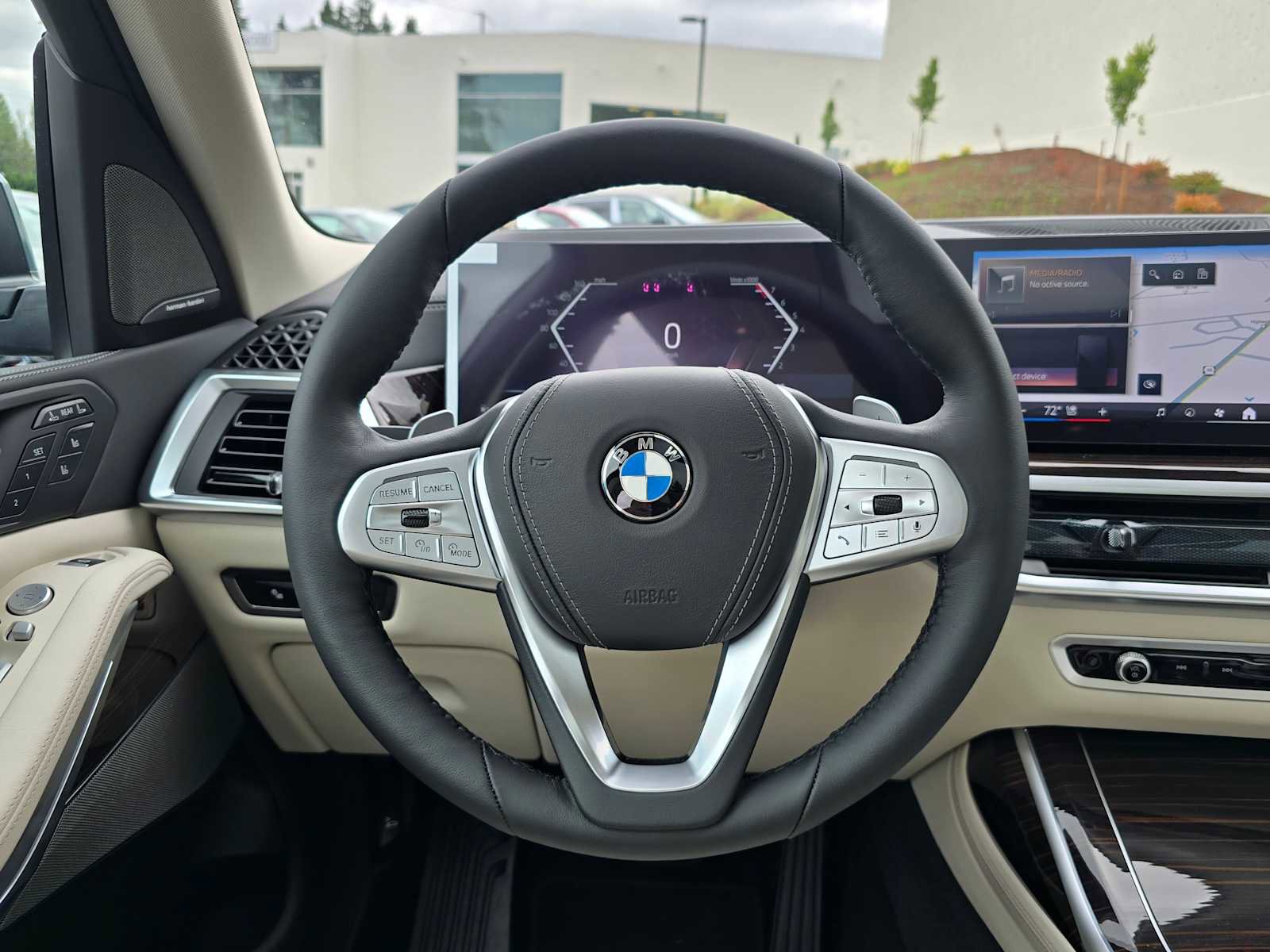 New 2026 BMW X7 xDrive40i w/ Executive Package image 20