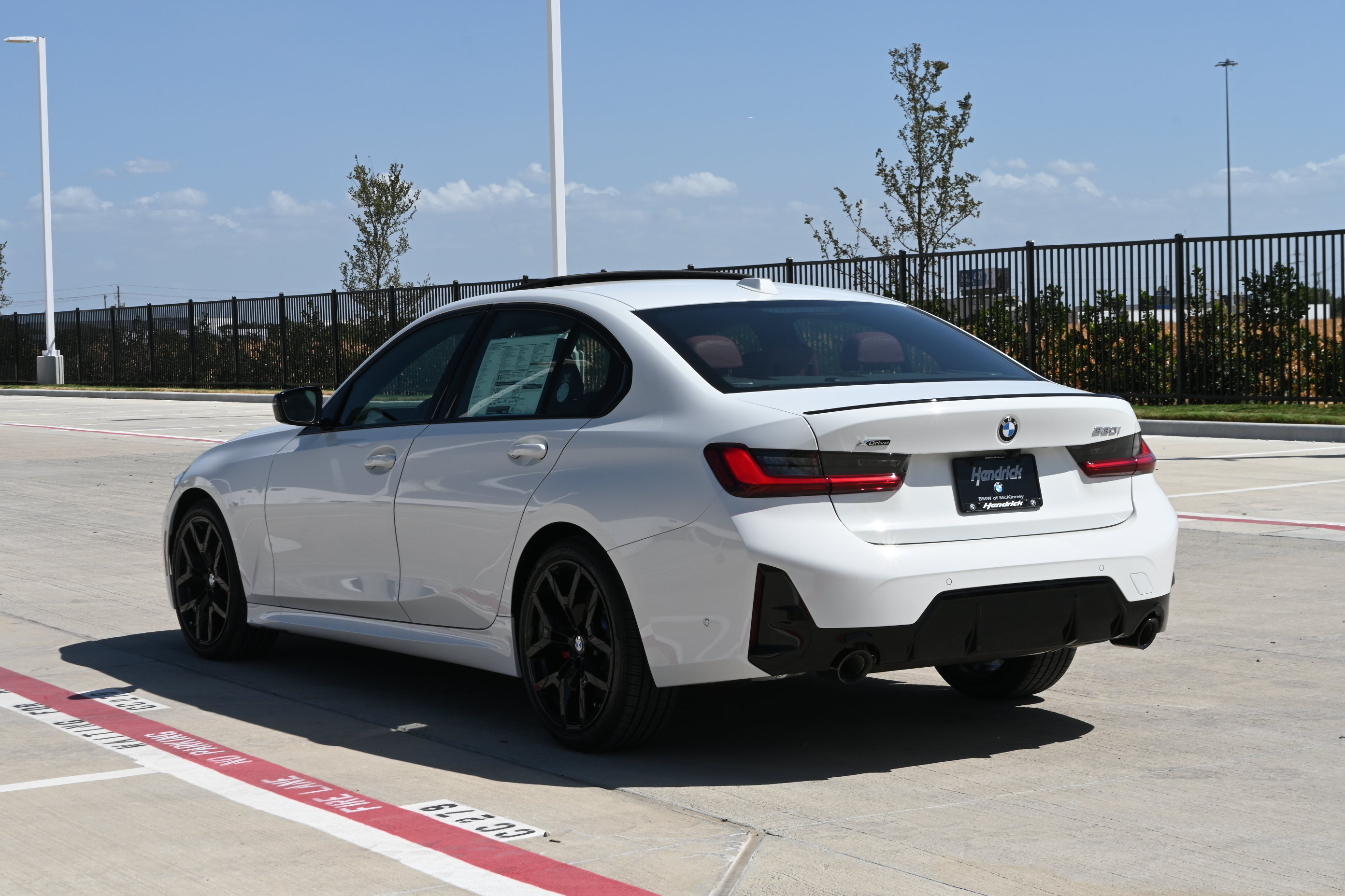 New 2026 BMW 330i xDrive Sedan w/ M Sport Package AWD/4WD image 6