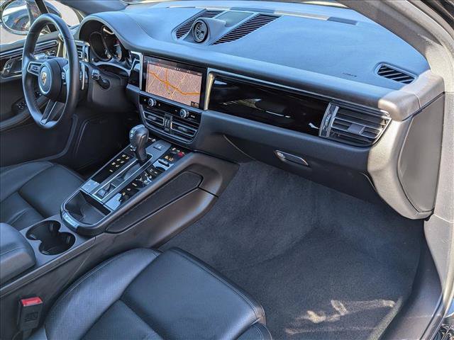 Used 2022 Porsche Macan AWD/4WD image 24