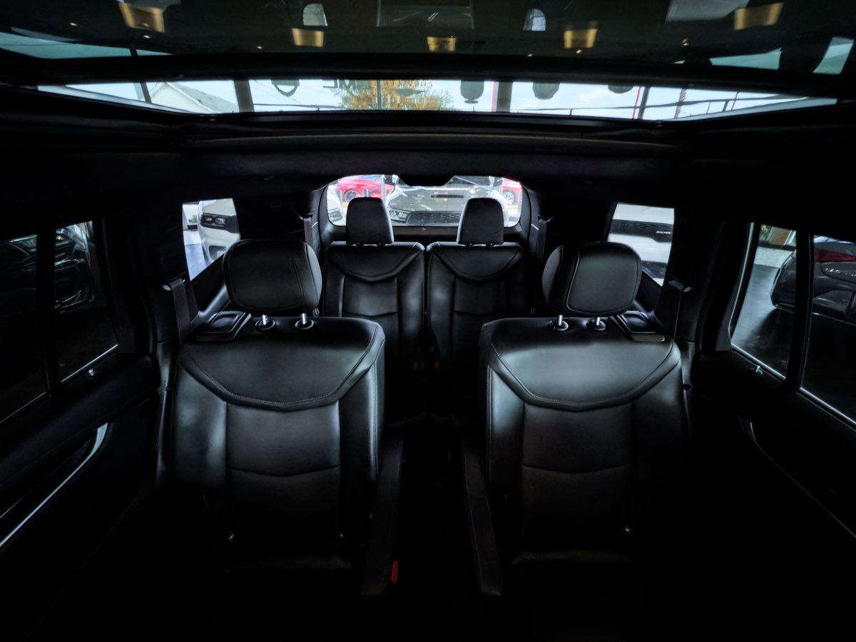 Used 2024 Cadillac XT6 Premium Luxury w/ Technology Package image 30