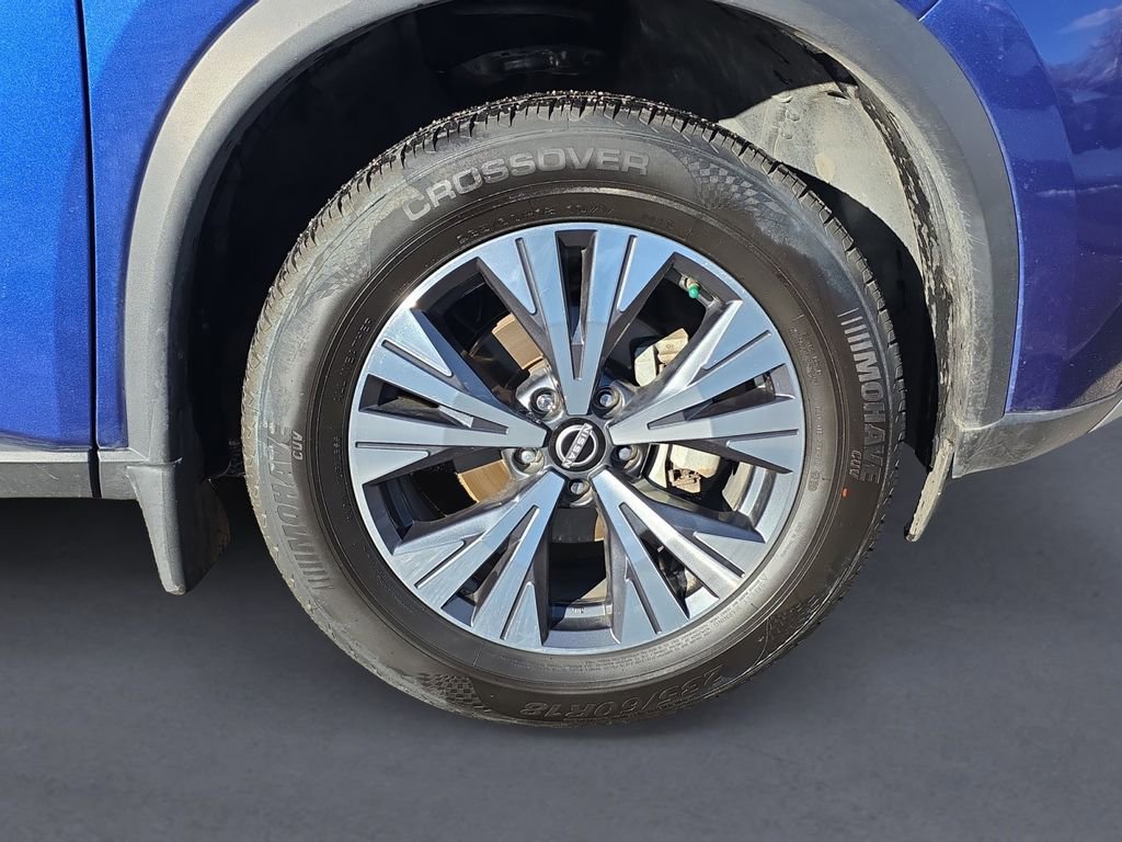 Used 2022 Nissan Rogue SV image 14