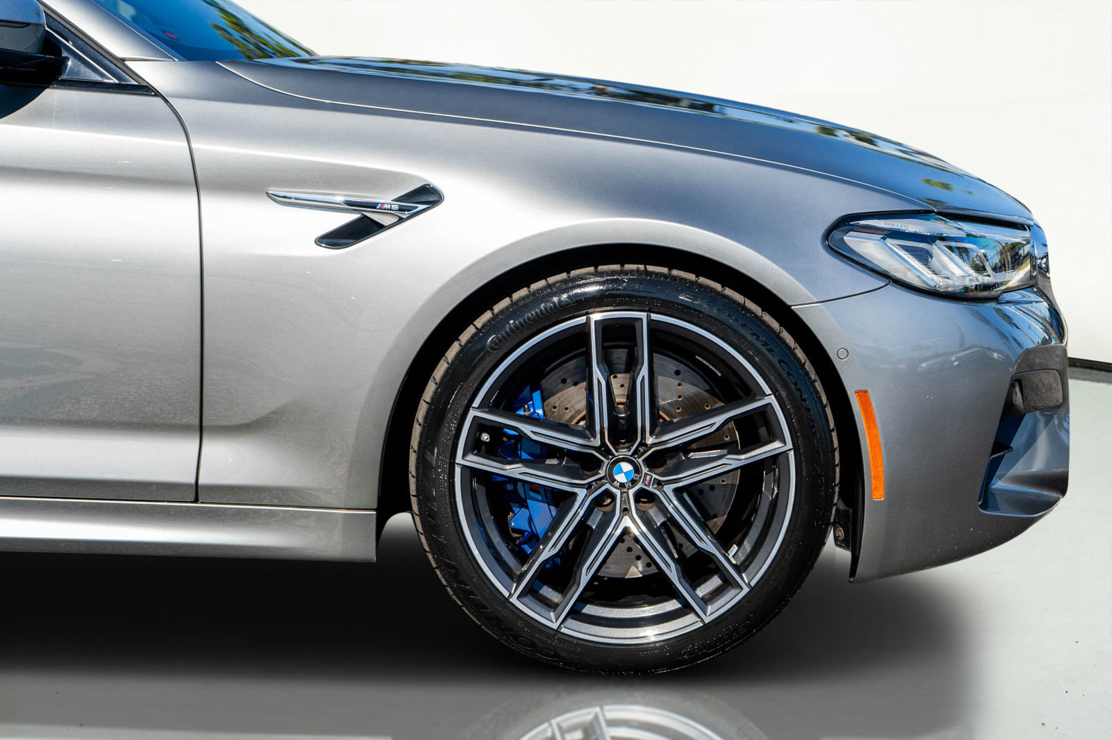 Used 2021 BMW M5 w/ Executive Package image 24