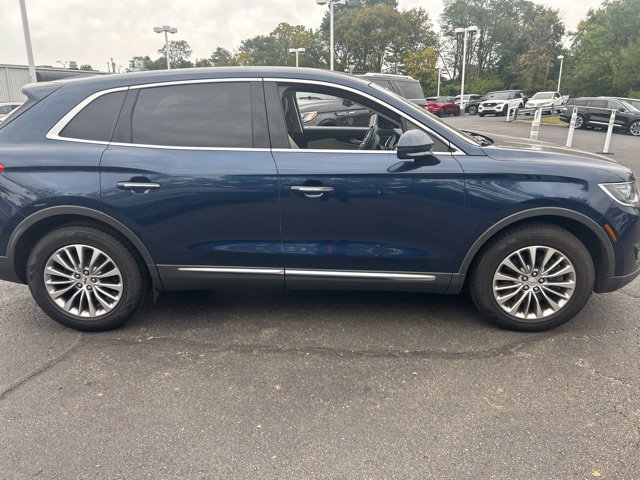 Used 2017 Lincoln MKX Select w/ Select Plus Package FWD image 13