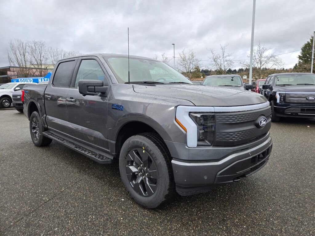 New 2025 Ford F150 Lightning Flash AWD/4WD image 3