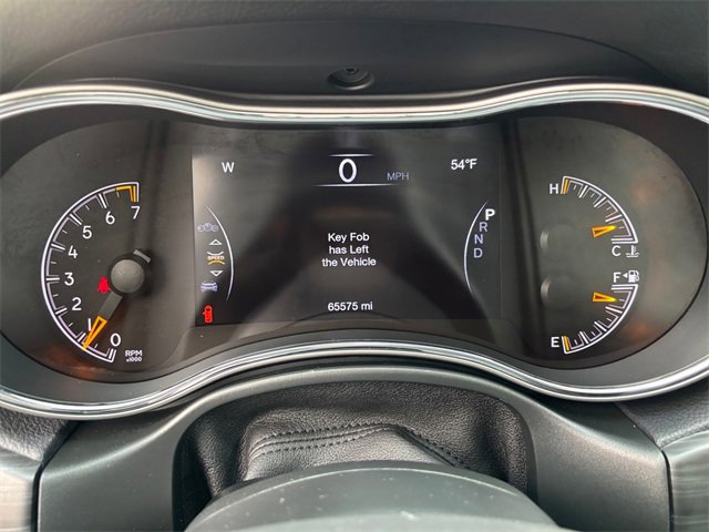 Used 2020 Jeep Grand Cherokee Limited w/ Trailer Tow Group IV image 26