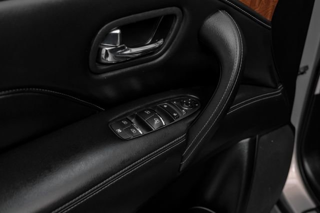 Used 2018 INFINITI QX80 2WD w/ Driver Assistance Package image 36