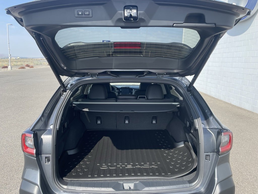 New 2025 Subaru Outback Touring XT image 4