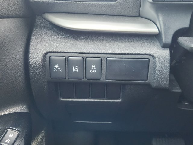 Used 2025 Mitsubishi Eclipse Cross LE AWD/4WD image 24