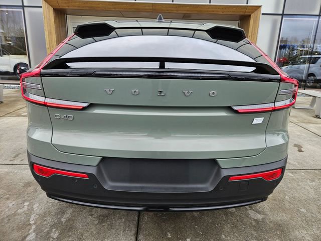 Used 2023 Volvo C40 P8 Recharge Ultimate image 6