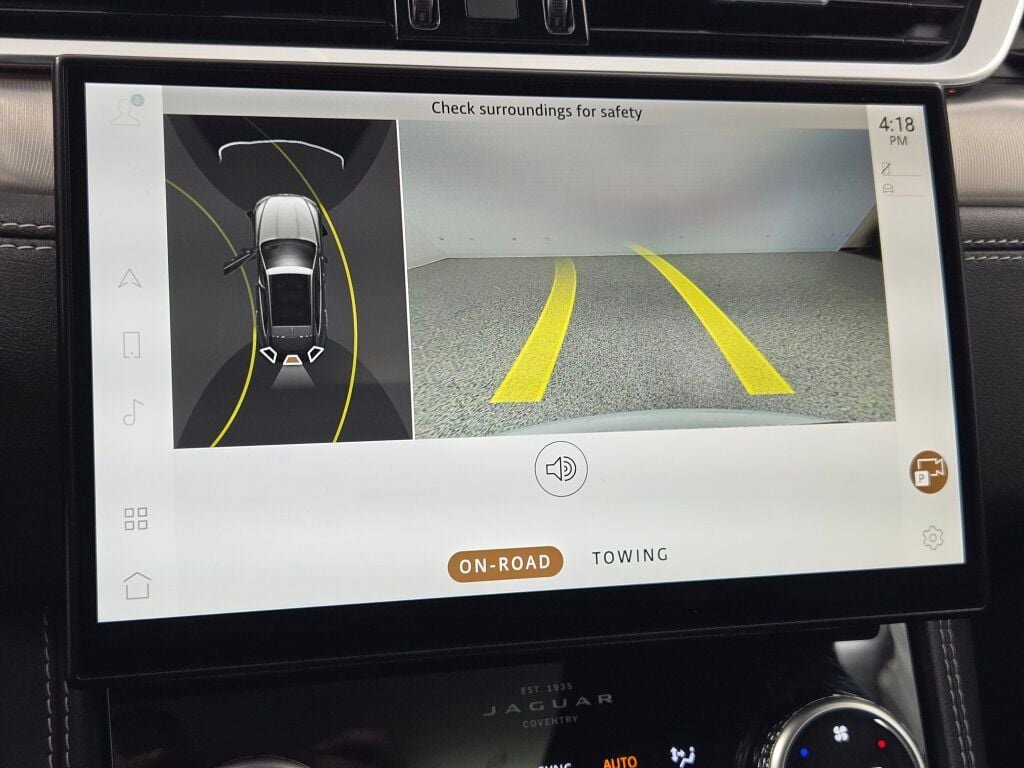 Used 2024 Jaguar F-PACE R-Dynamic S image 28