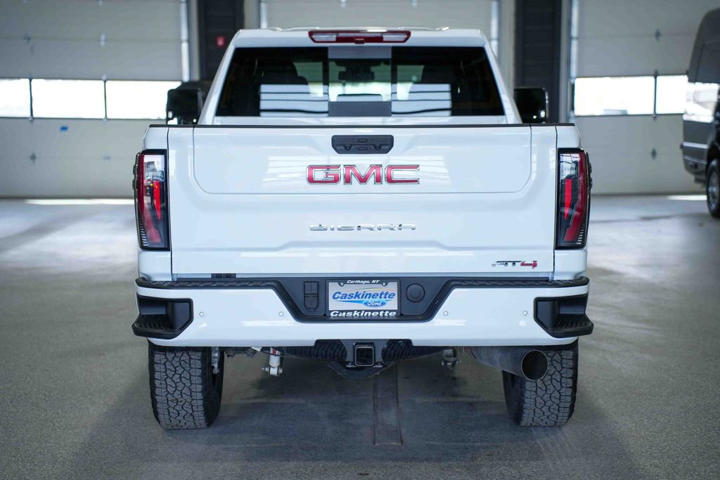 Used 2026 GMC Sierra 2500 AT4 image 6