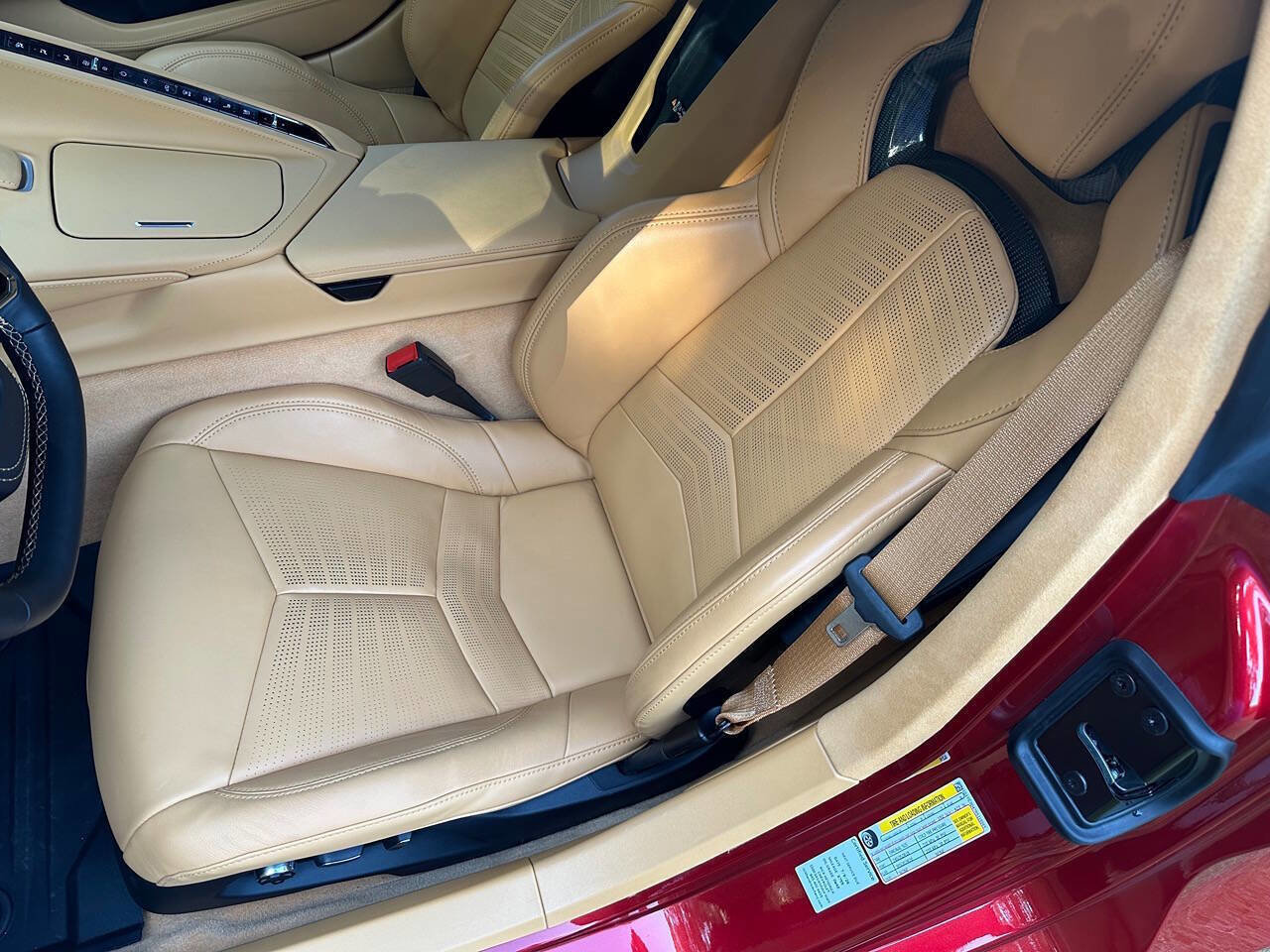 Used 2024 Chevrolet Corvette Stingray Premium Conv w/ Z51 Performance Package RWD image 17