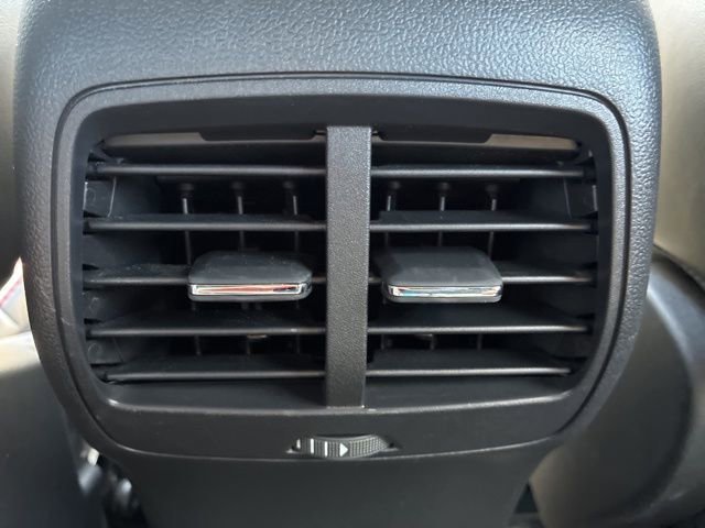Used 2025 Ford Escape ST-Line AWD/4WD image 22