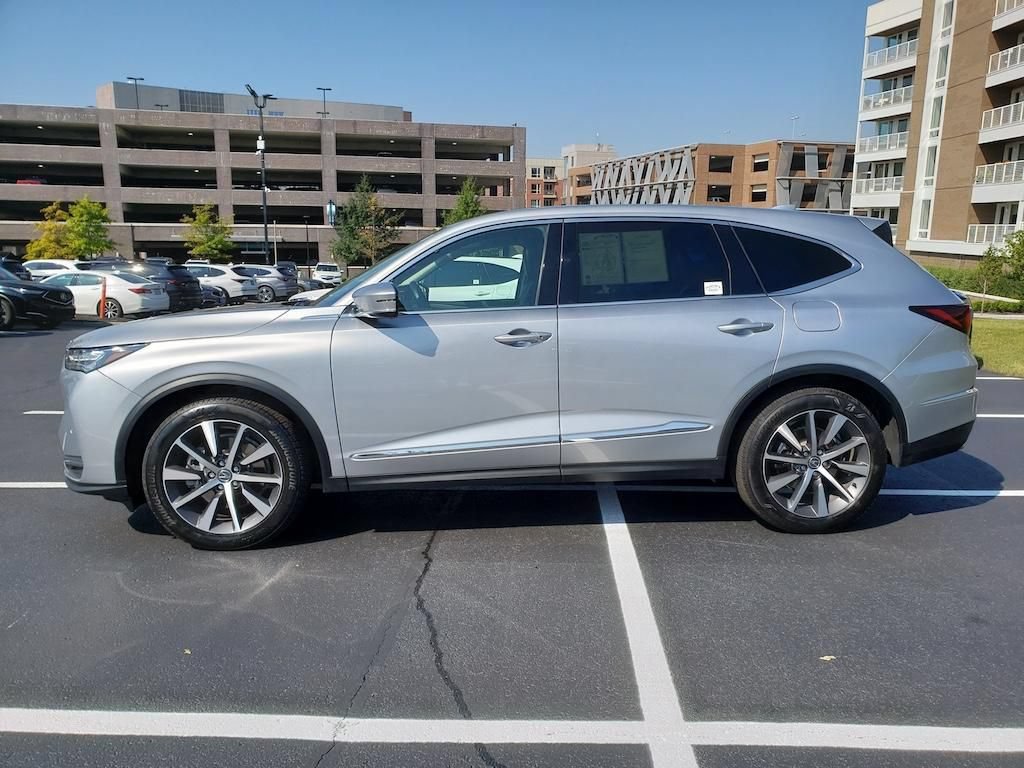 Certified 2026 Acura MDX w/ Technology Package AWD/4WD image 4