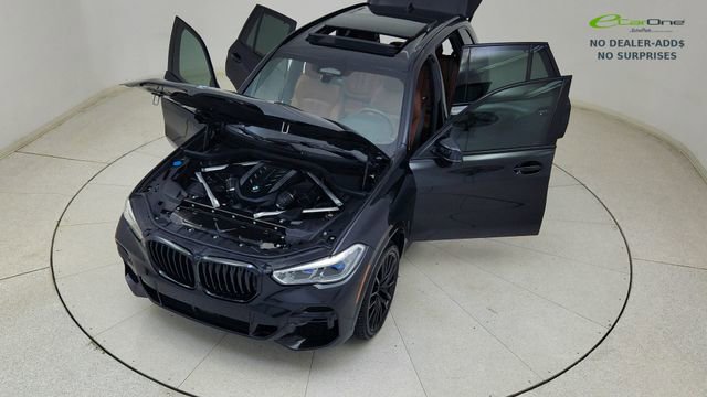 Used 2022 BMW X5 M50i w/ Executive Package AWD/4WD image 86