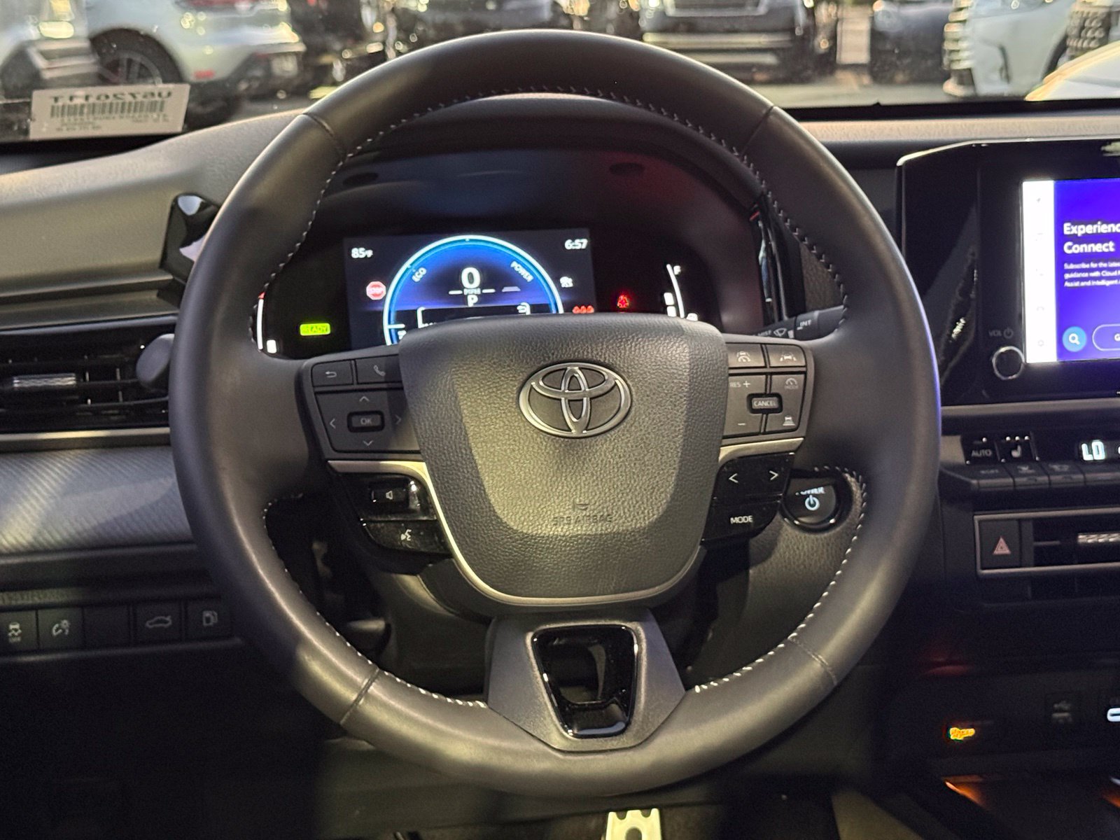 Used 2025 Toyota Camry SE w/ Convenience Package FWD image 35