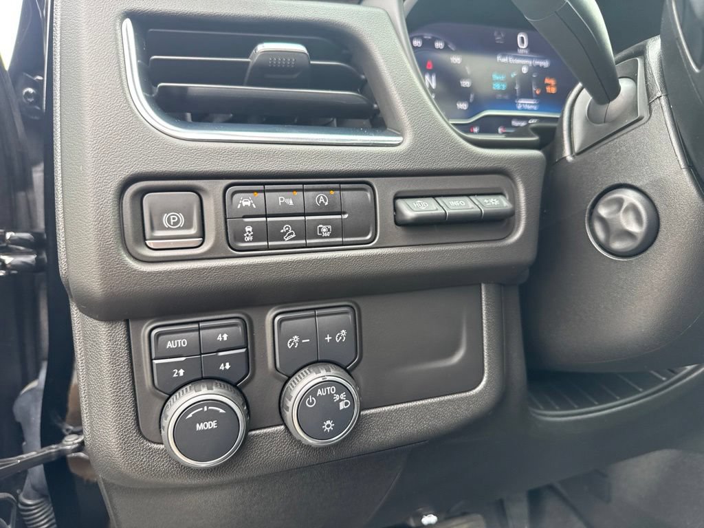 Used 2023 Chevrolet Suburban High Country w/ LPO, Illumination Package AWD/4WD image 35