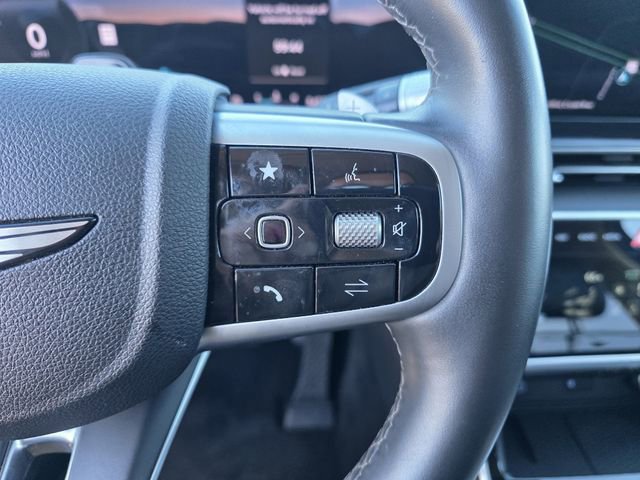 Used 2025 Genesis GV80 2.5T Standard AWD/4WD image 39