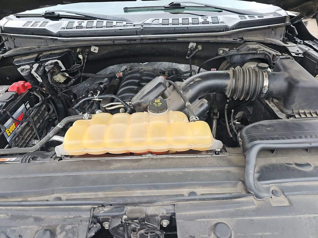 Used 2018 Ford F150 Lariat w/ Equipment Group 502A Luxury image 9