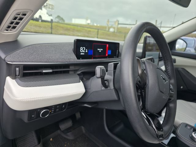 Used 2023 Ford Mustang Mach-E Premium image 11