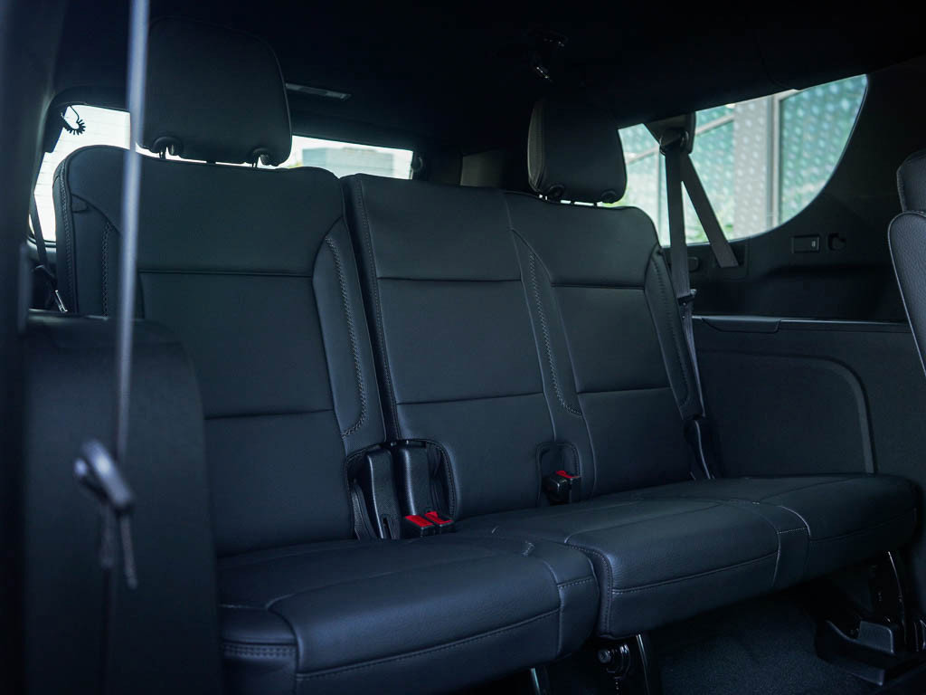 New 2026 GMC Yukon XL Denali w/ Denali Reserve Package image 14