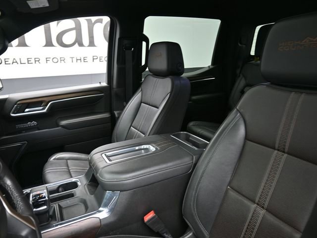 Used 2022 Chevrolet Silverado 1500 High Country w/ High Country Premium Package image 16
