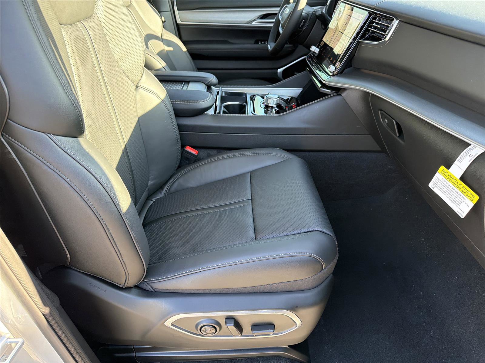 New 2026 Jeep Grand Wagoneer L Limited image 14