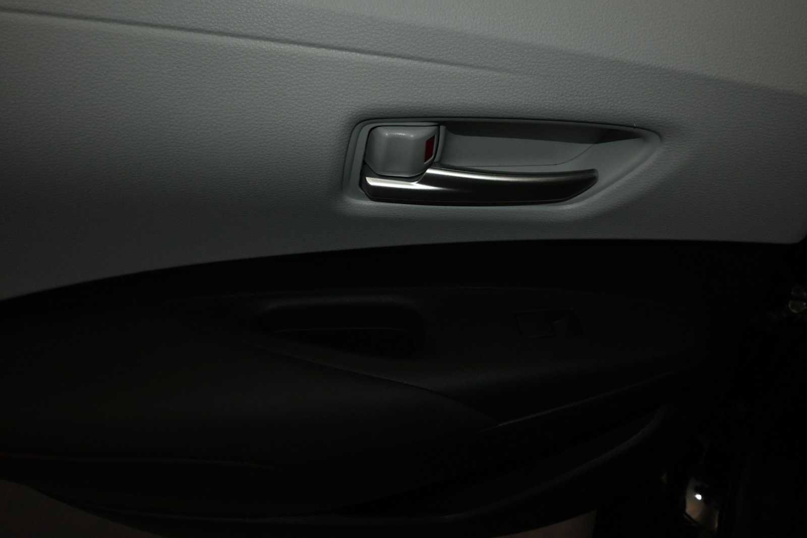 Used 2024 Toyota Corolla SE FWD image 23