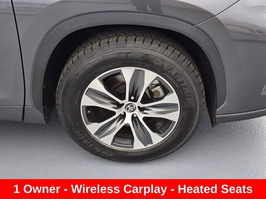 Used 2023 Toyota Highlander XLE FWD image 9