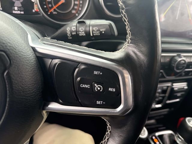 Used 2019 Jeep Wrangler Unlimited Sahara AWD/4WD image 29