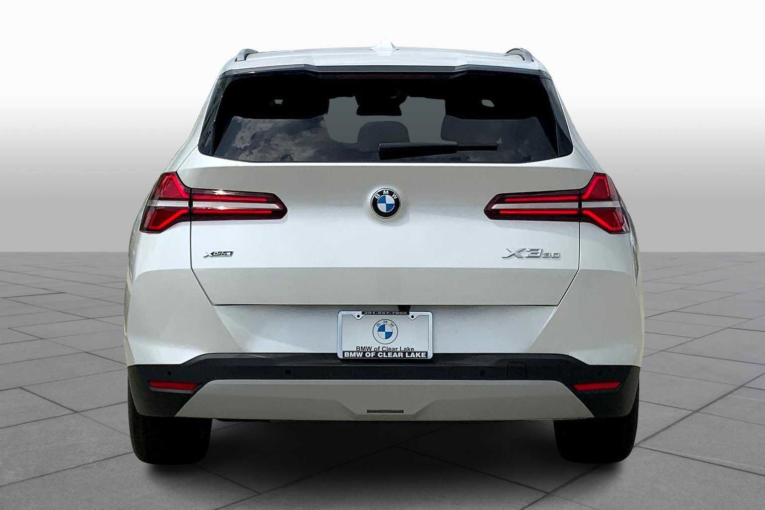 New 2025 BMW X3 xDrive30i w/ Convenience Package image 4