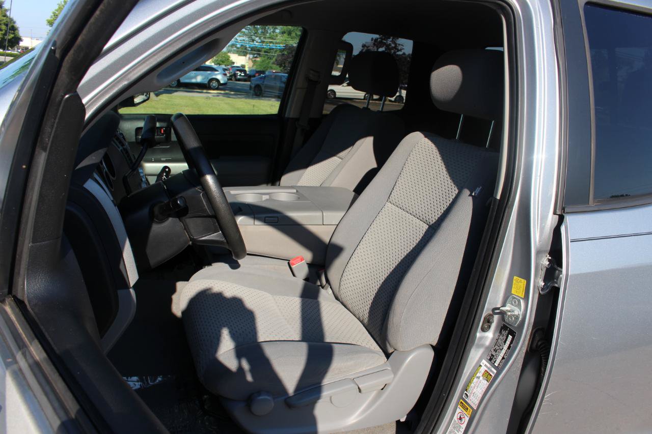 Used 2010 Toyota Tundra 4x4 Double Cab image 15