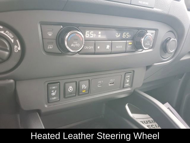 Used 2022 Nissan Frontier SV AWD/4WD image 30