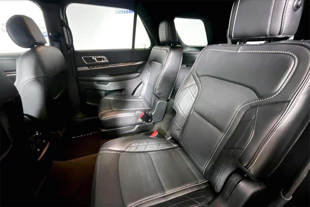 Certified 2017 Ford Explorer Platinum image 21