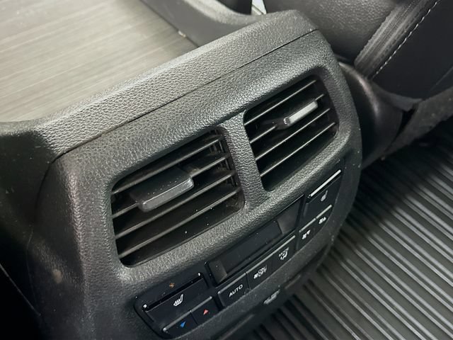Used 2021 Honda Pilot Touring image 31