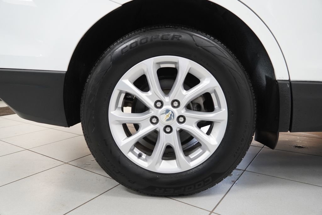 Used 2021 Chevrolet Equinox LS image 29