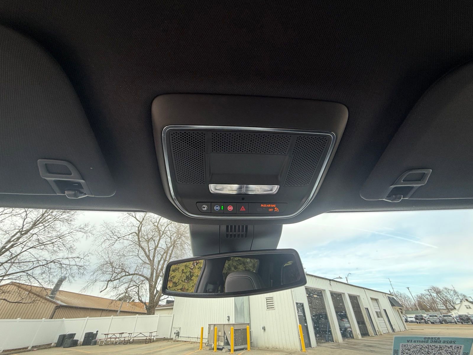 Used 2026 GMC Sierra EV Elevation image 26