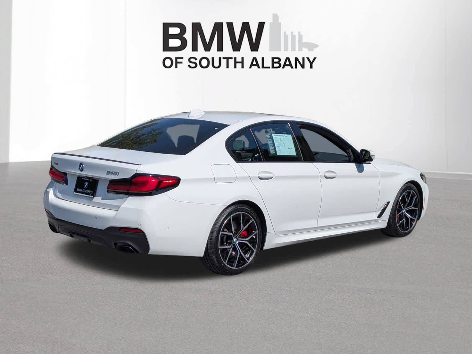 Used 2023 BMW 540i xDrive w/ M Sport Package AWD/4WD image 5