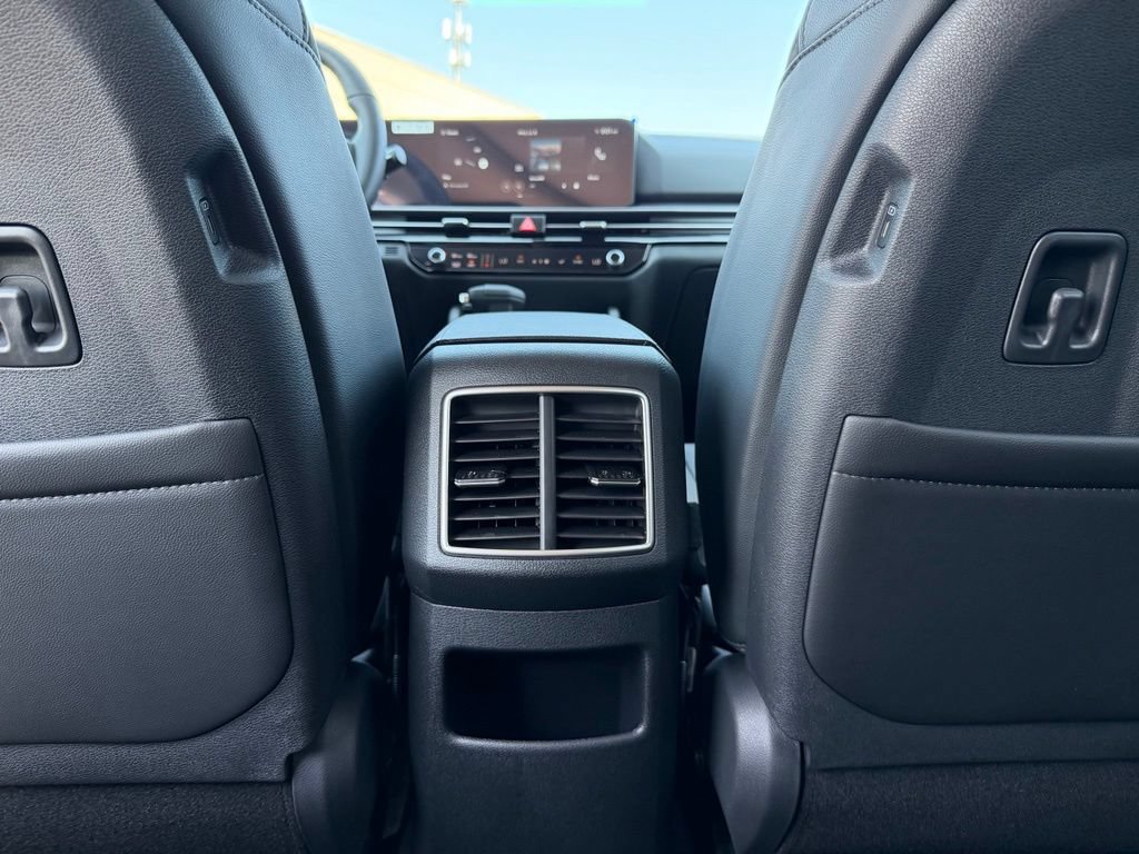 New 2026 Kia Sportage SX FWD image 31