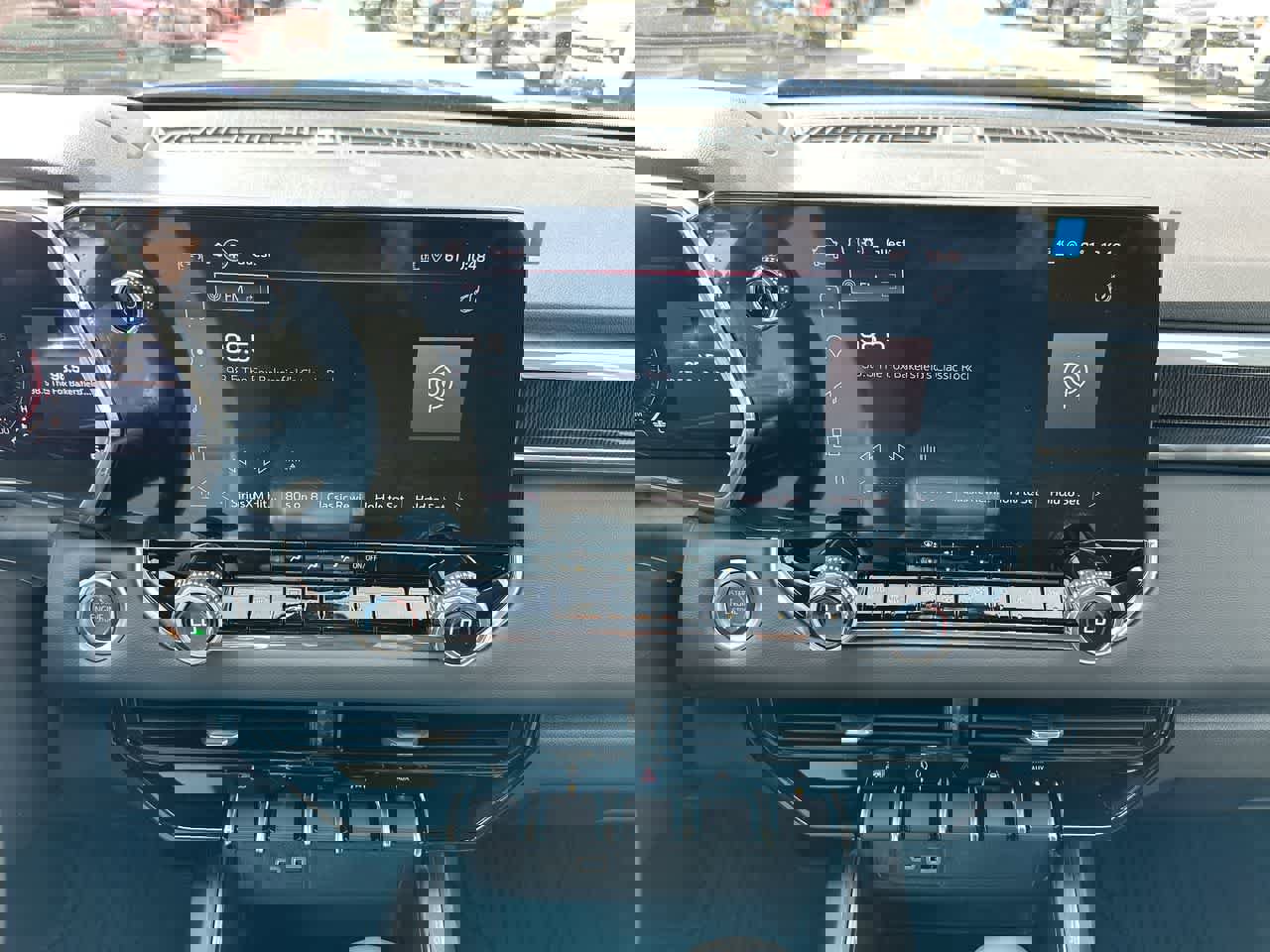 New 2025 GMC Canyon Elevation w/ Convenience Package image 13