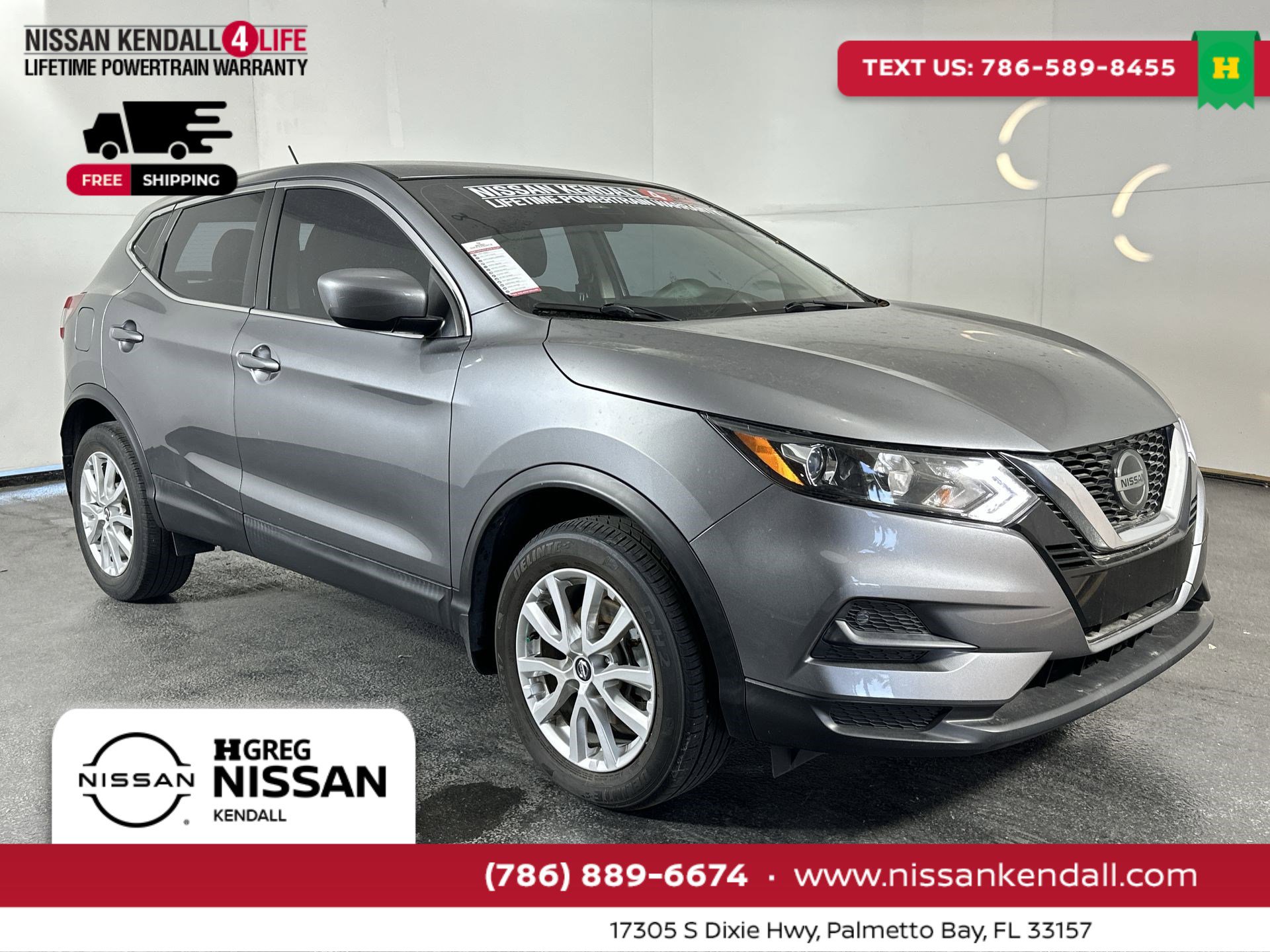 Used 2021 Nissan Rogue Sport S image 2