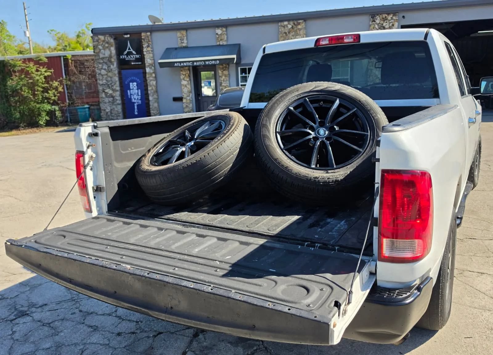 Used 2016 RAM 1500 Tradesman w/ Popular Equipment Group RWD image 11