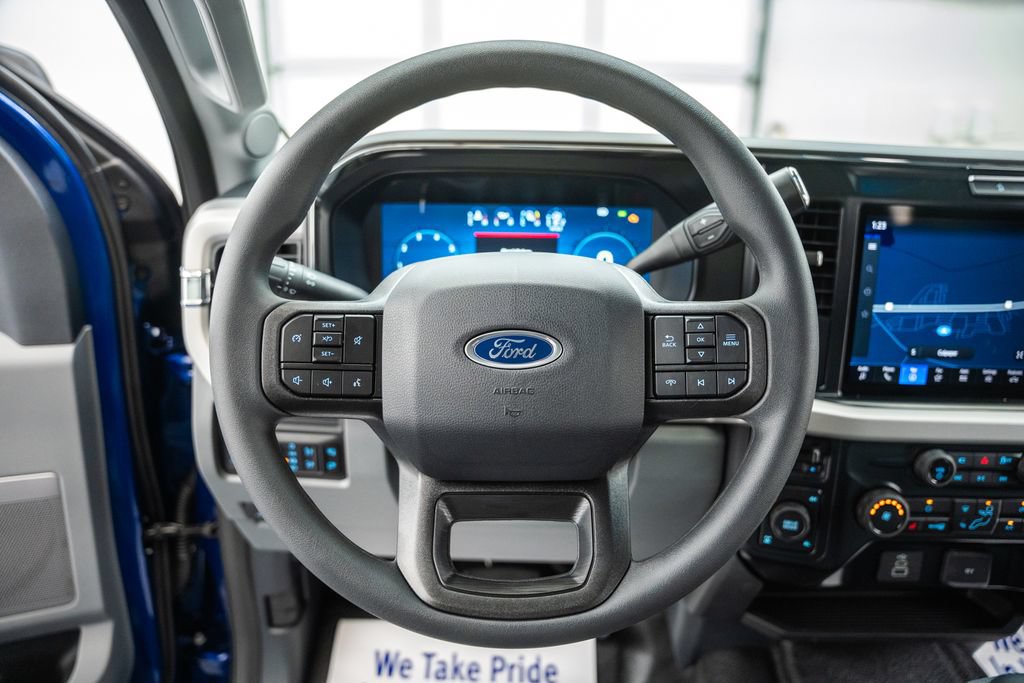 New 2026 Ford F350 XLT w/ XLT Premium Package AWD/4WD image 34