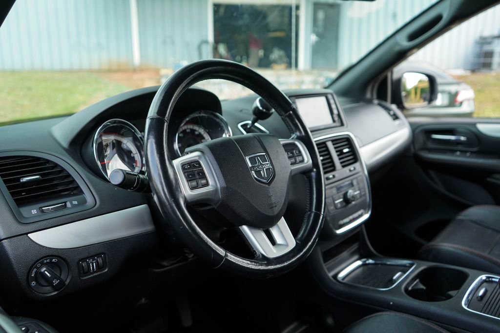 Used 2019 Dodge Grand Caravan GT FWD image 6