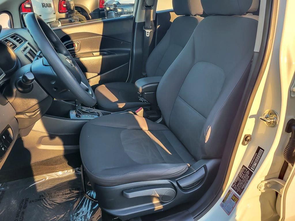Used 2014 Kia Rio LX w/ Power Package image 7