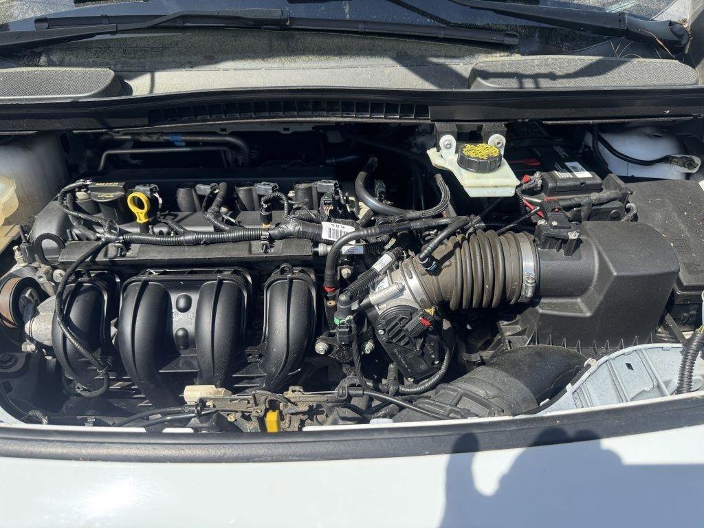 Used 2016 Ford Transit Connect XL image 16