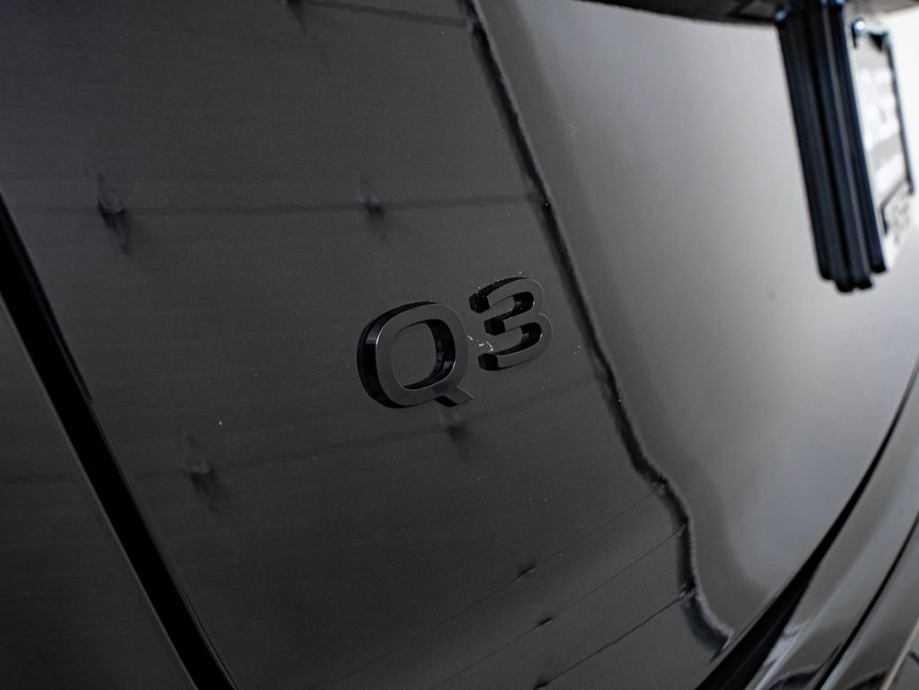 New 2026 Audi Q3 quattro 2.0T image 16