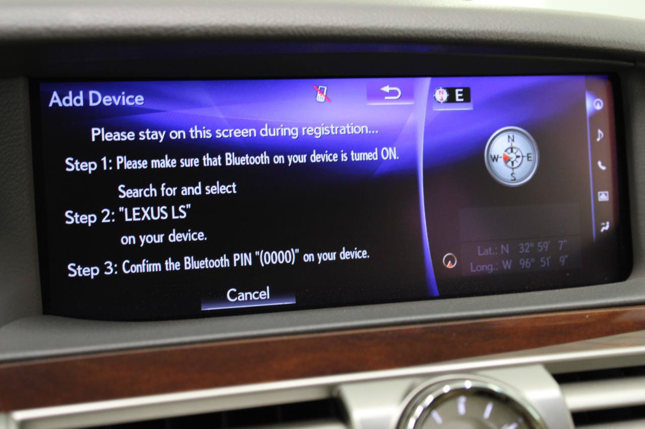 Used 2016 Lexus LS 460 w/ Comfort Package RWD image 61